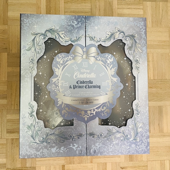 Disney Store - Limited Edition 17" Cinderella and Prince Charming Doll Set - Picture 2 of 3